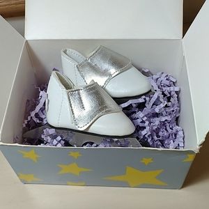 In line skates for Alison (Magic Attic Club)